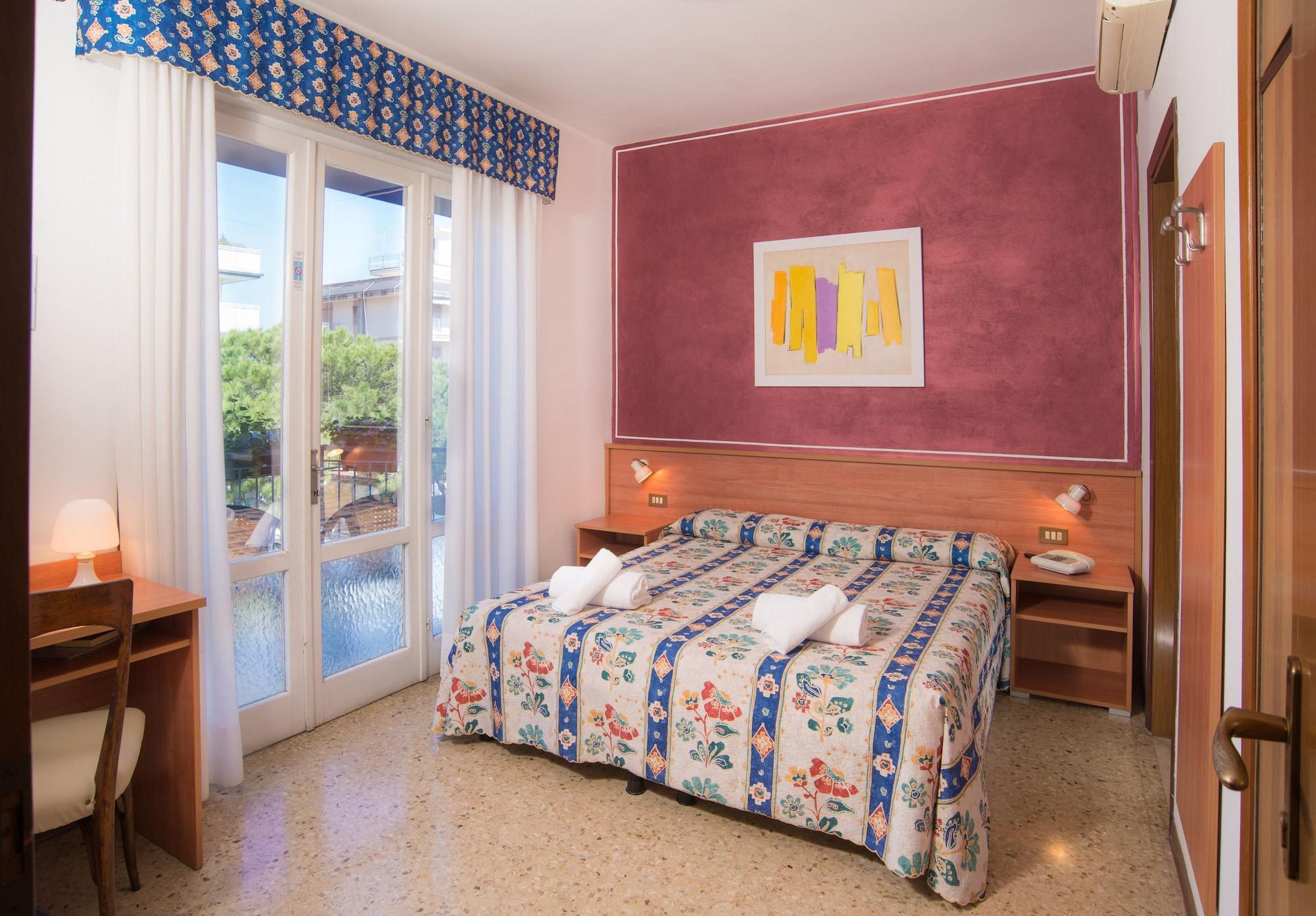 Hotel Azzorre Лидо ди Йезоло Екстериор снимка